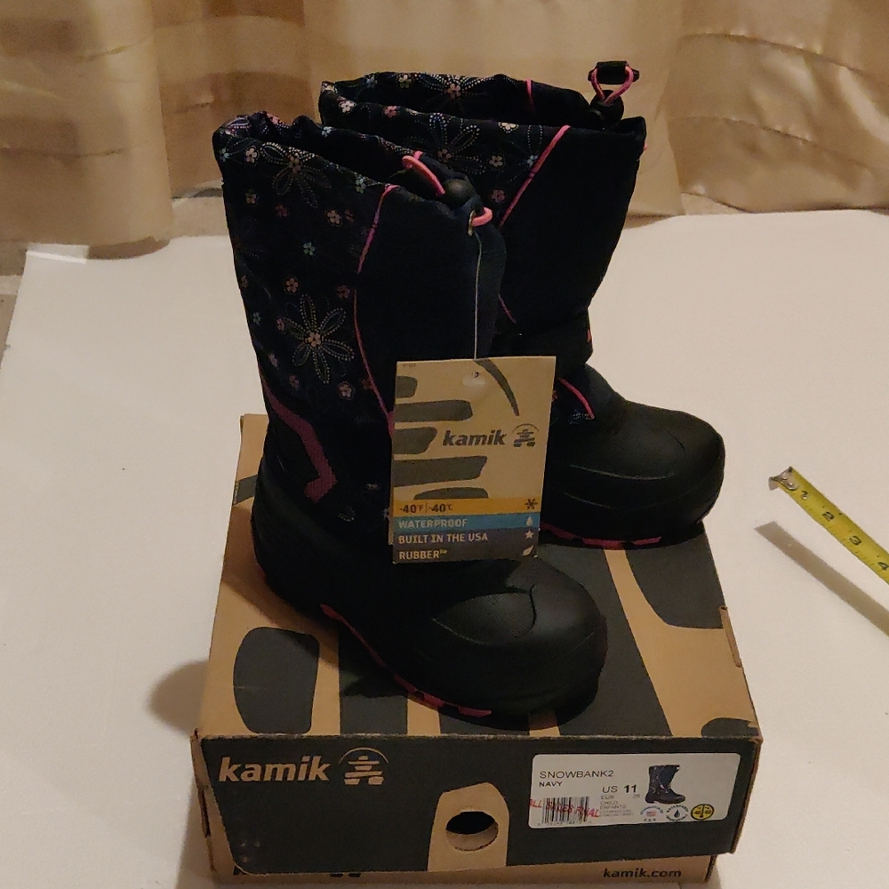 New!Kamik Navy & Pink Snow Boots Girlhoodcore Outdoors Warm Y2K Kids Children's